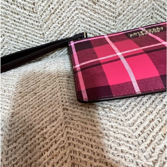 🍄Kate Spade Plaid Fabric/Leather Wristlet🍄 - Picture 4 of 13